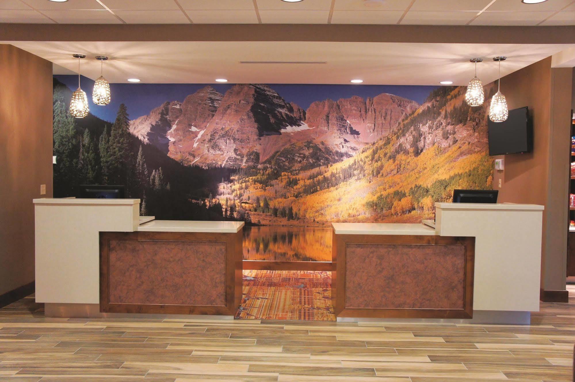 La Quinta By Wyndham Durango Hotel Eksteriør billede